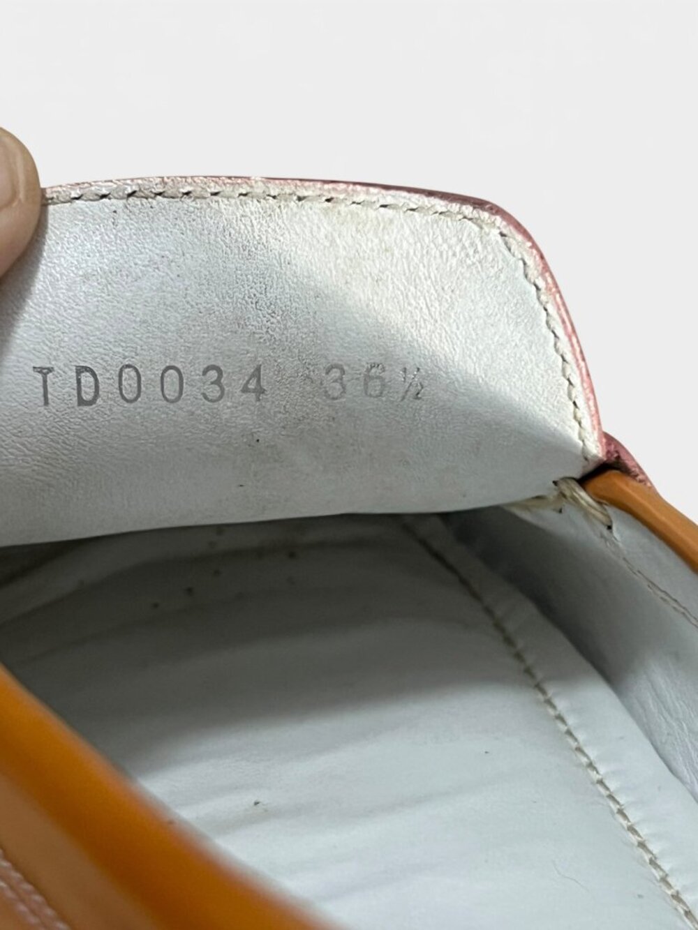 Louis Vuitton Lombok Patent Leather Tan Loafers Gold-Tone Hardware Size 36 1/2 - Picture 8 of 8